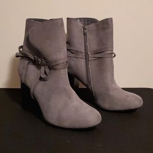 Grey heel boots